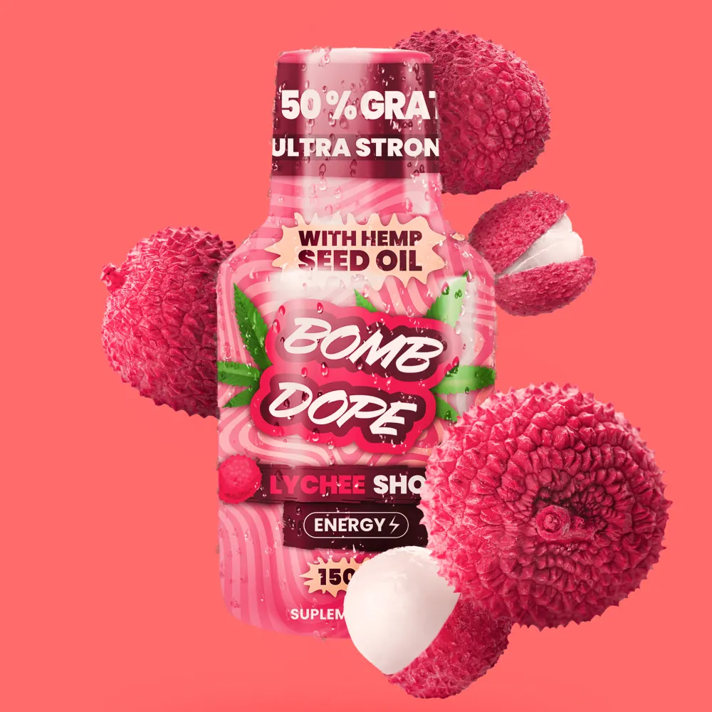 Bomb Dope Lychee Energy — kompozycja z owocami liczi